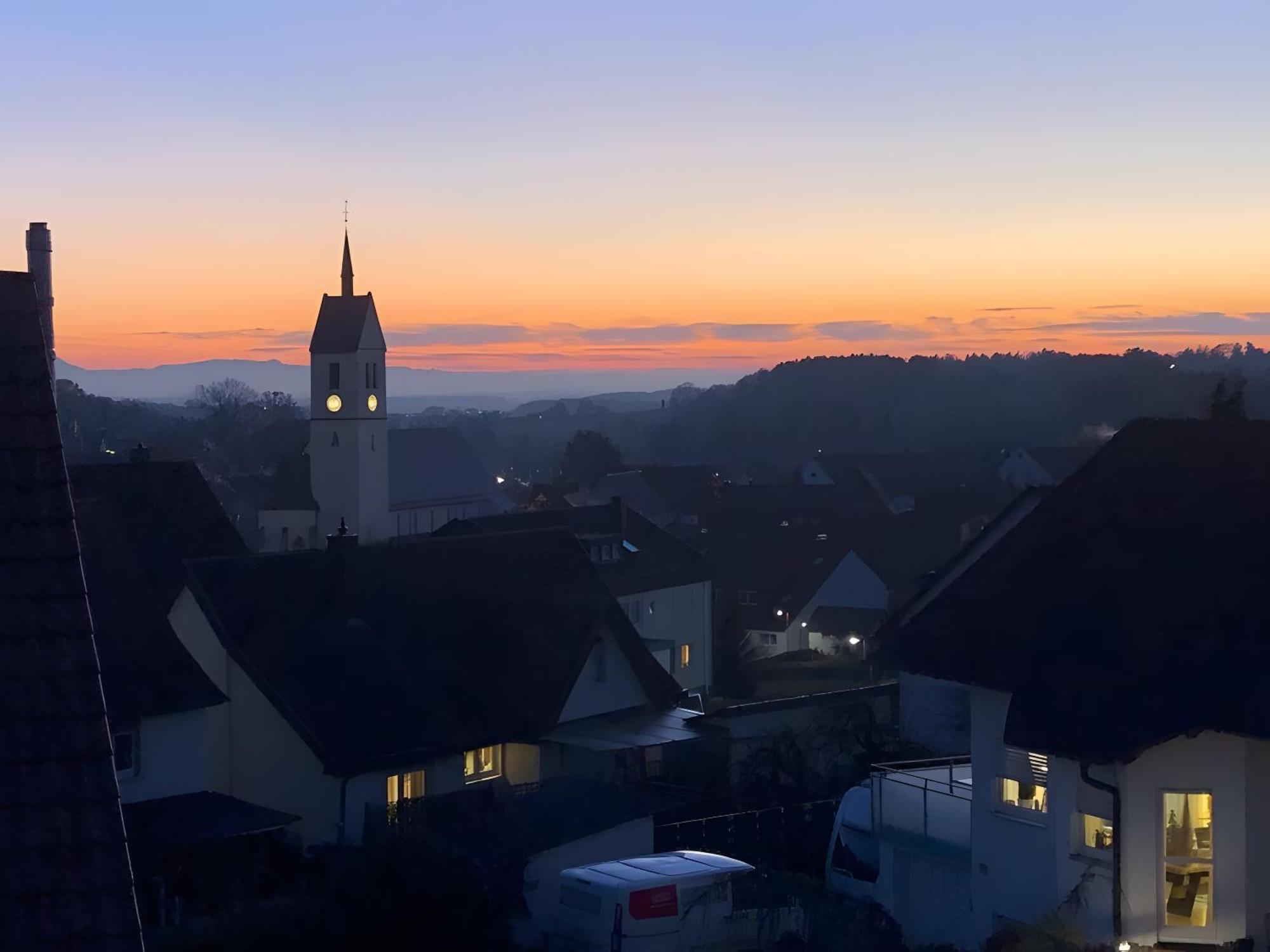 Ferienwohnung Haus Maria Wäschenbeuren Екстериор снимка